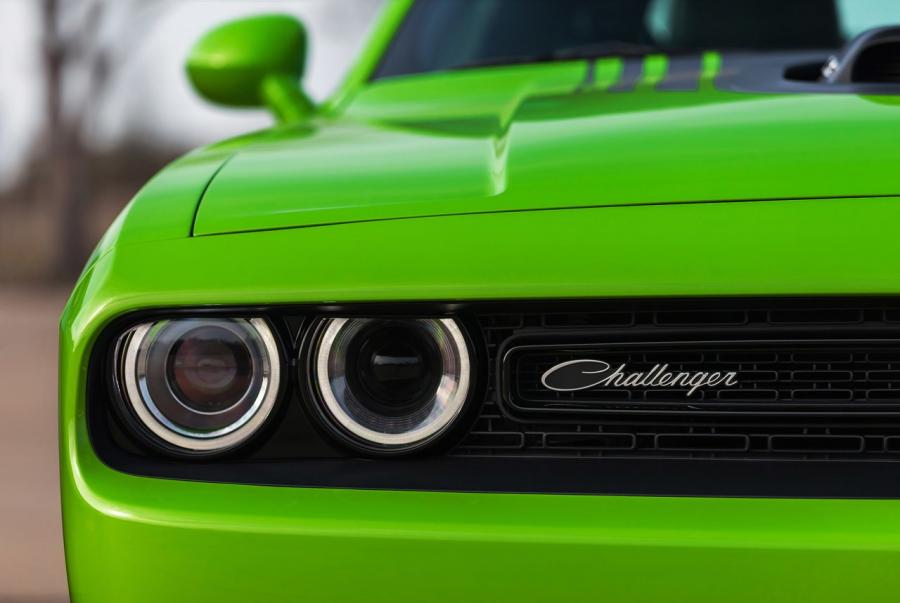  Dodge Challenger R/T Shaker 2015 года  (фото 49 из 54)